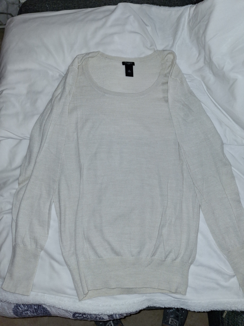 Ann Taylor Cream Scoop Neck Lightweight Sweater